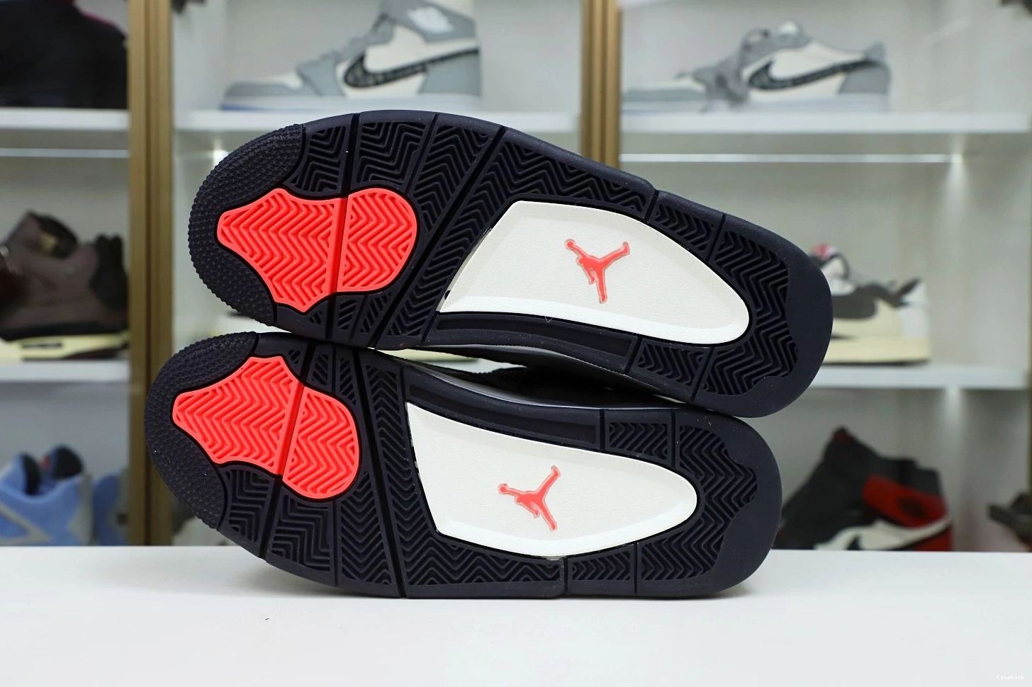 RETRO HAZE' JORDAN 4 AIR 'TAUPE 0920